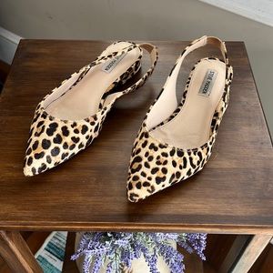 Steve Madden sling back leopard print flats.